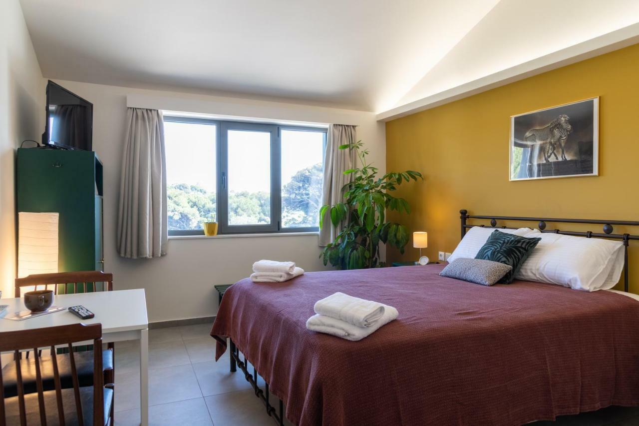 Chroma Lodge Pikermi Esterno foto