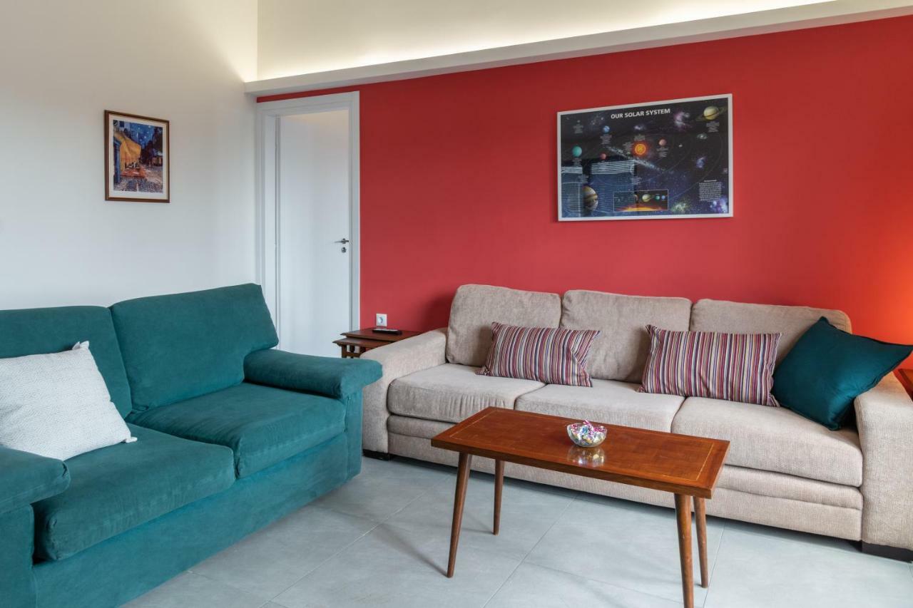 Chroma Lodge Pikermi Esterno foto